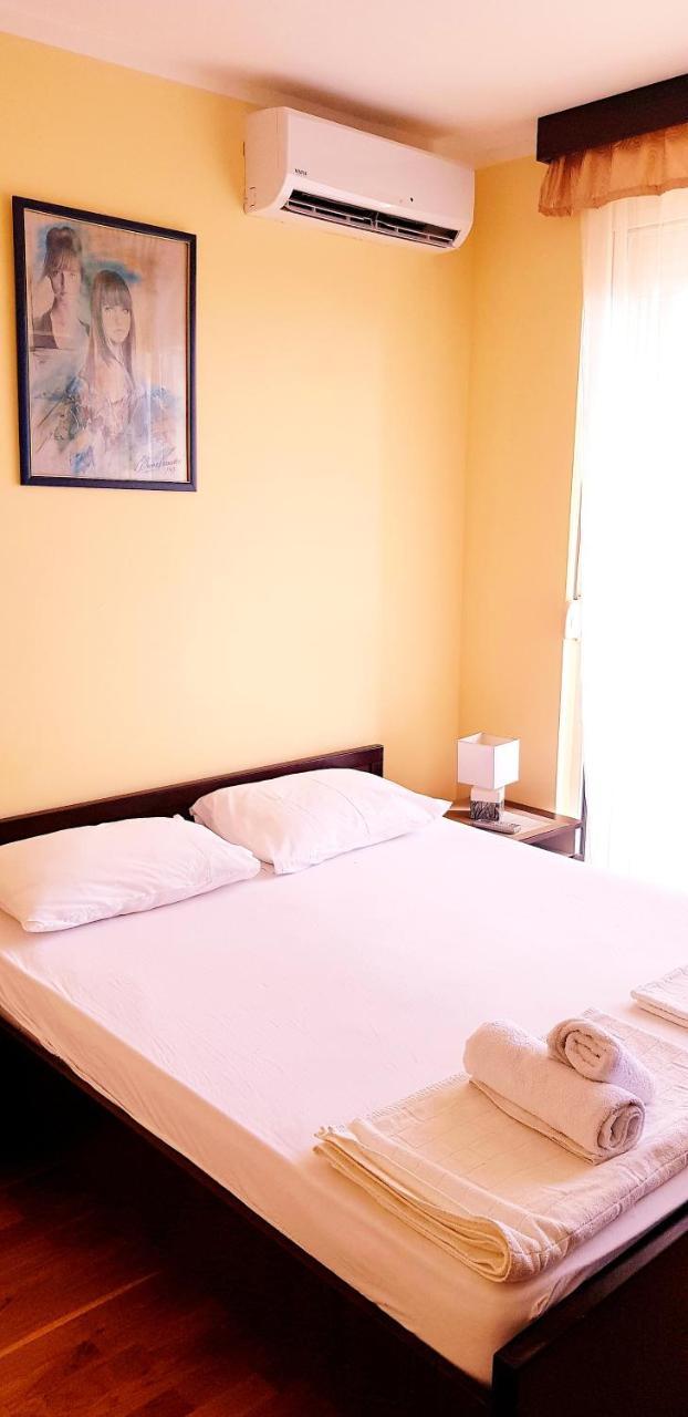 Olimp Lux * Budva